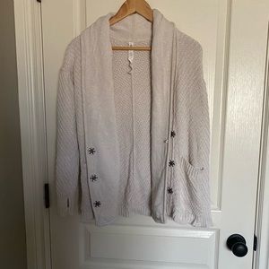 Lululemon cardigan sweater 4